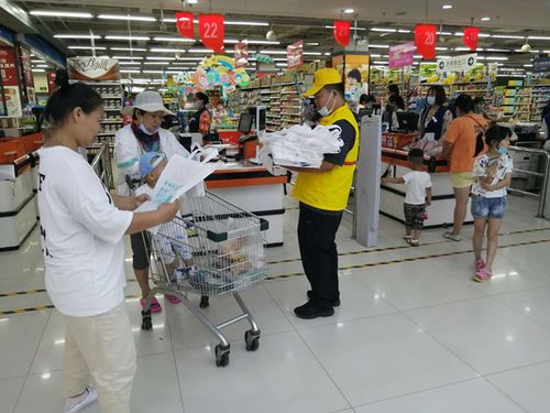 爭(zhēng)做志愿服務(wù)先行軍，吹響宣傳咨詢沖鋒號(hào)